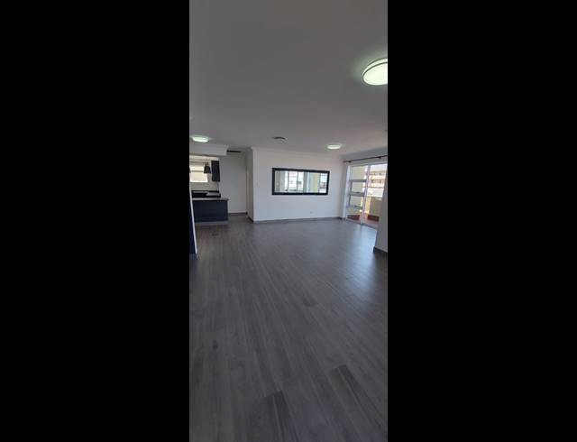2 BEDROOM APARTMENT FOR SALE IN UMHLANGA RIDGE